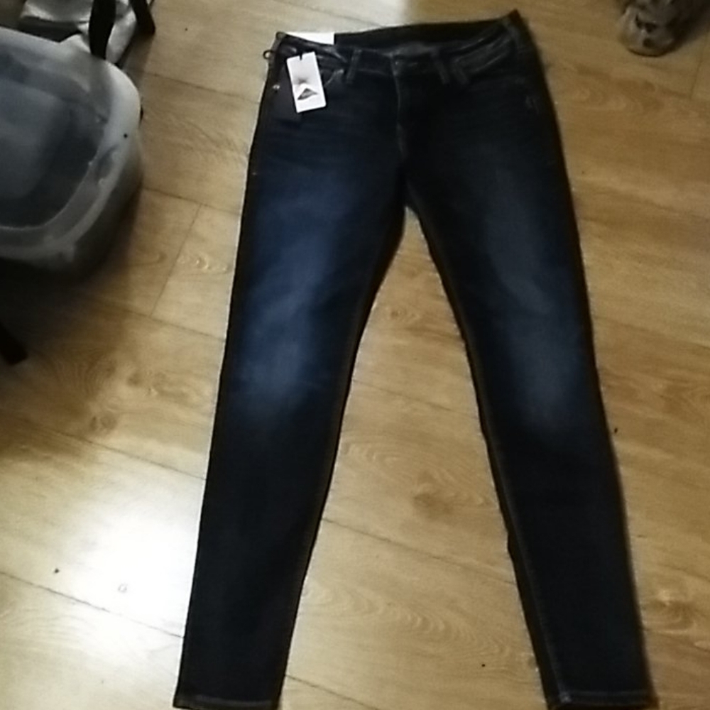 SILVER BNWT SZ 30/L 31 Jeans
